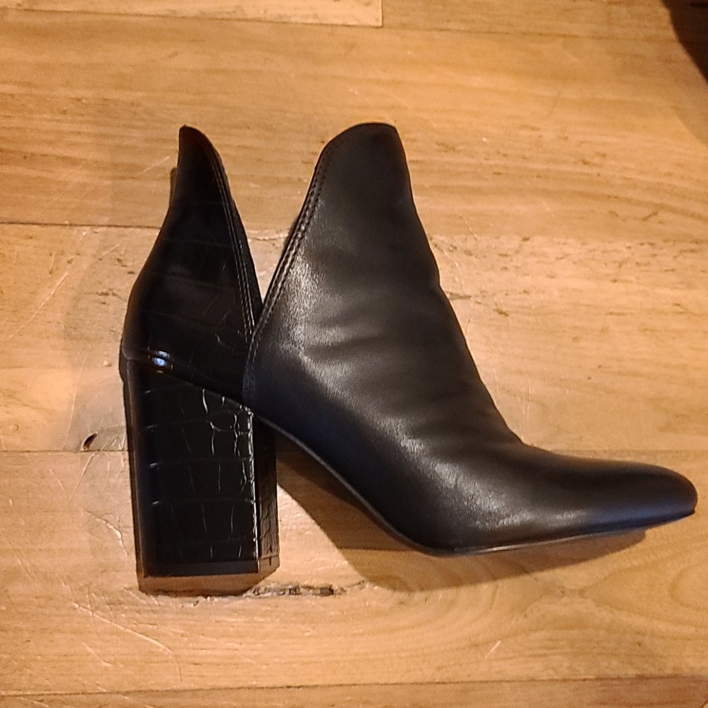 Steve Madden booties